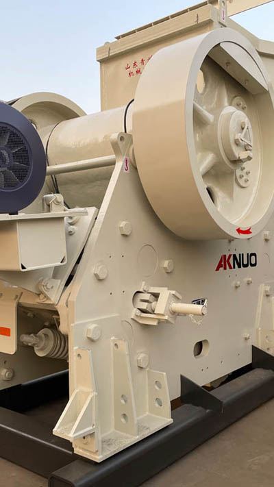 歐版顎式破碎機 歐版顎式破碎機